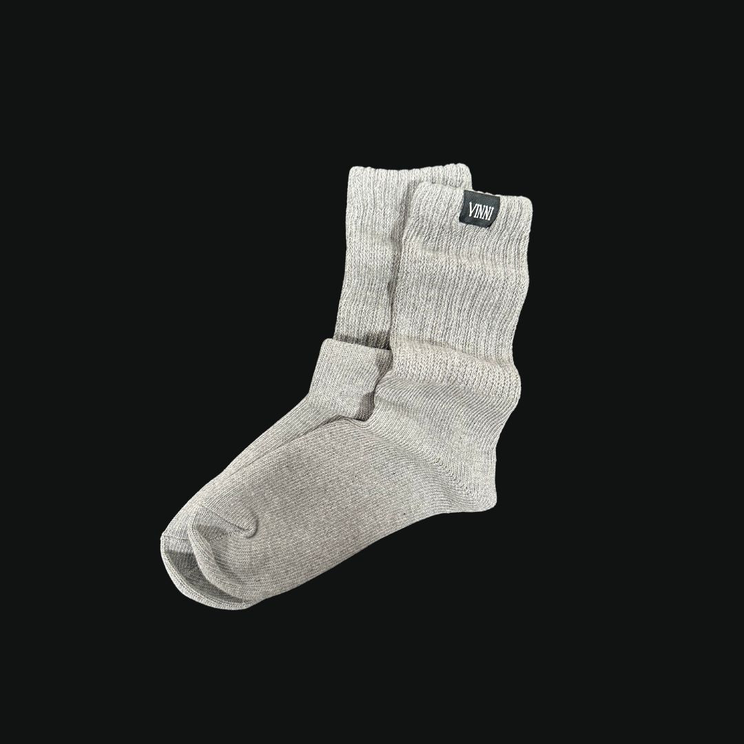 GREY SLOUCH SOCKS